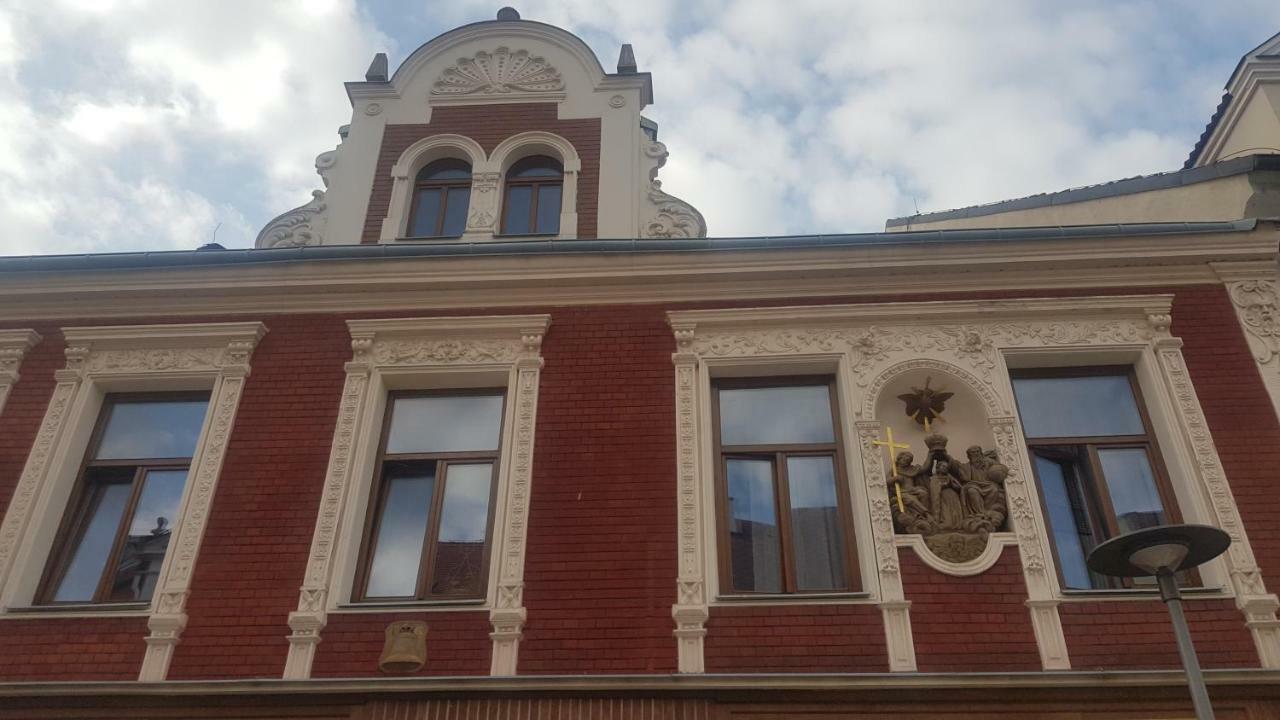 ubytování v centru města Kadaně Exterior foto